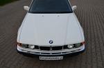 BMW 740i 1992 года (UK)